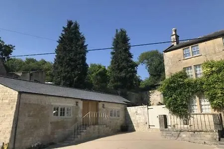 Barley - Cosy Stylish Apartment - Easy Access To Bath And Many Nearby Attractions Box  Exterior photo